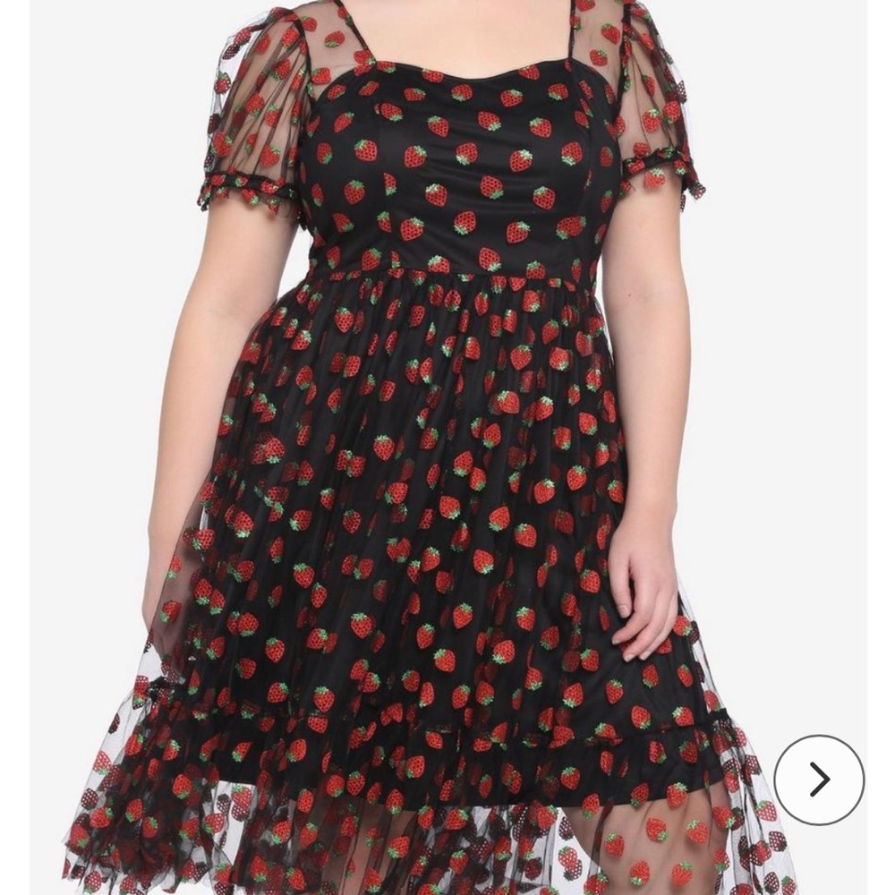 Plus size 3X Strawberry Dress Hot Topic